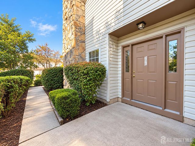 296 Pegasus Road, Piscataway, NJ 08854