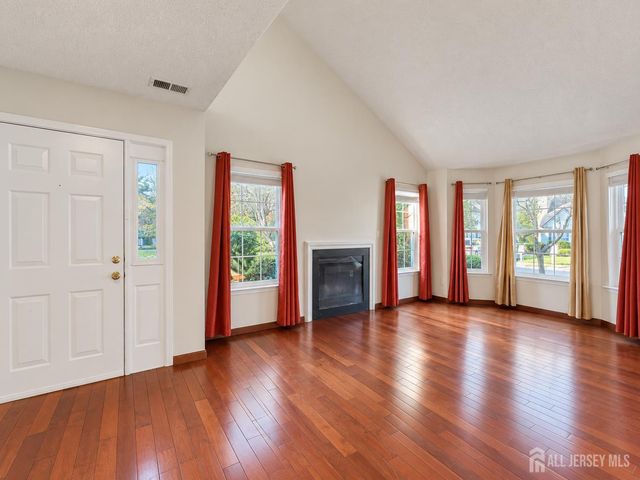 296 Pegasus Road, Piscataway, NJ 08854