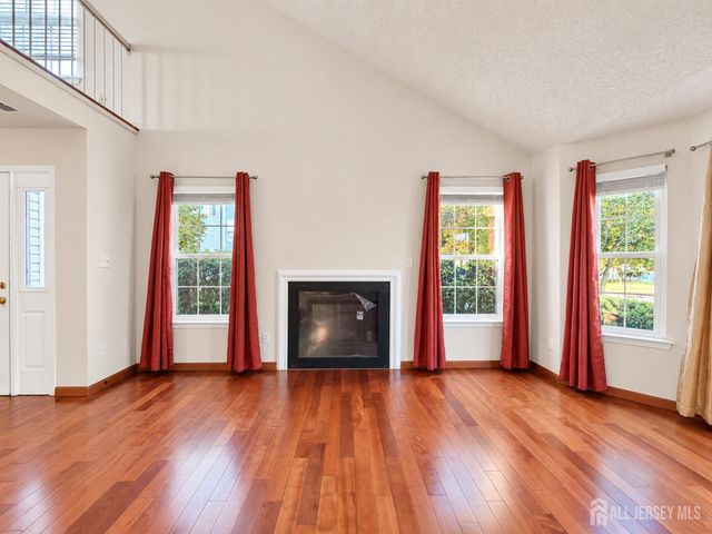 296 Pegasus Road, Piscataway, NJ 08854