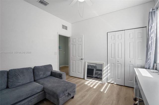 17081 SW 94th Way, Miami, FL 33196