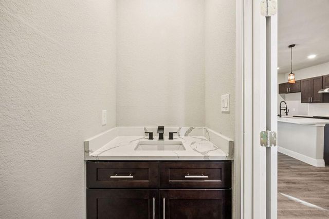 1544 County Road 3548, Cleveland, TX 77327