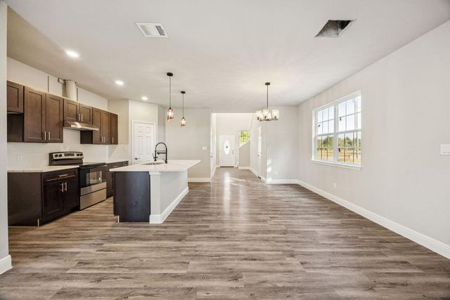 1544 County Road 3548, Cleveland, TX 77327