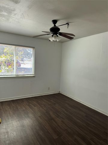 9049 Galewood DR 104, Austin, TX 78758