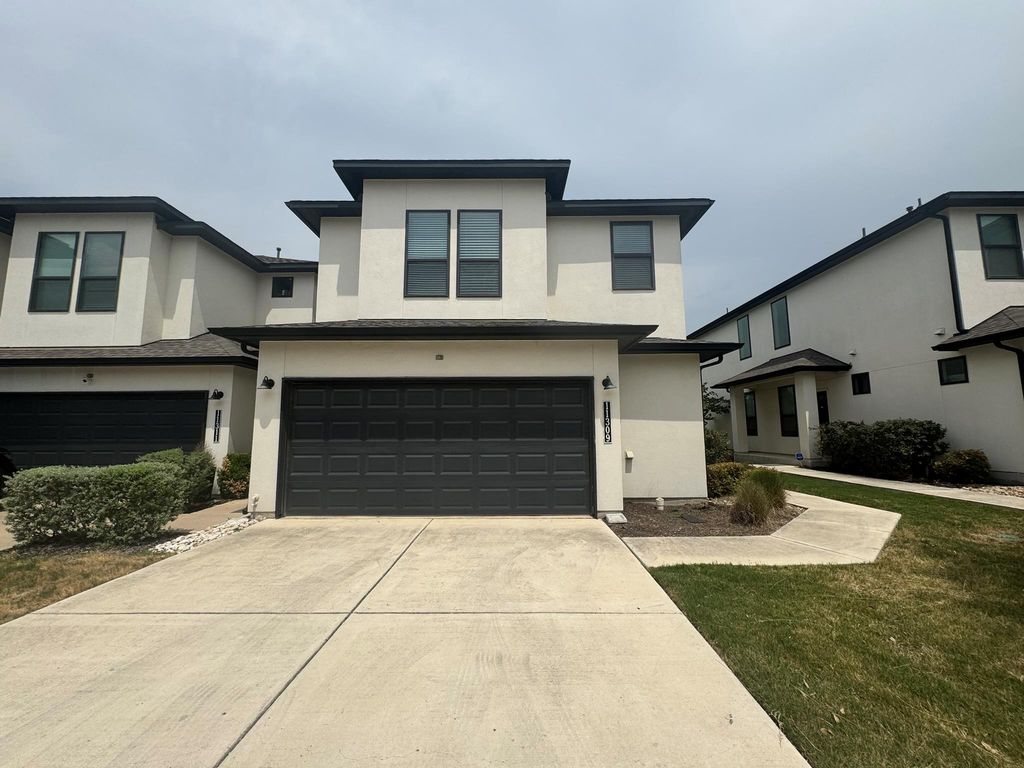 11309 Culzean Castle DR 303, Austin, TX 78717