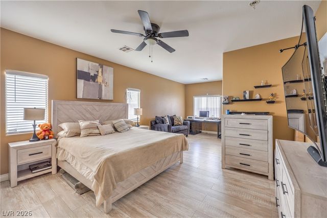 57 Hoke Edward Court, North Las Vegas, NV 89031