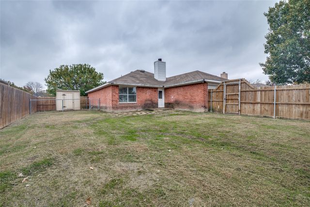 7205 Airline Drive, Rowlett, TX 75089
