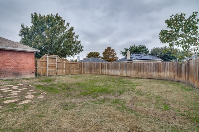 7205 Airline Drive, Rowlett, TX 75089