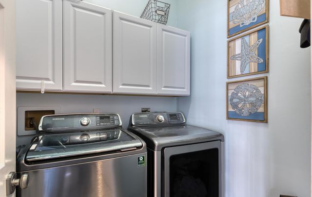 208 Longshore Drive, Jupiter, FL 33458