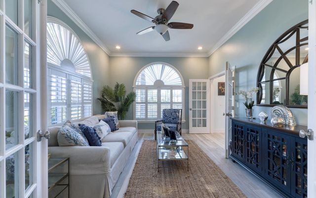 208 Longshore Drive, Jupiter, FL 33458