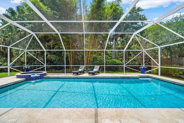 208 Longshore Drive, Jupiter, FL 33458
