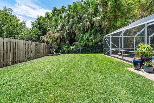 208 Longshore Drive, Jupiter, FL 33458
