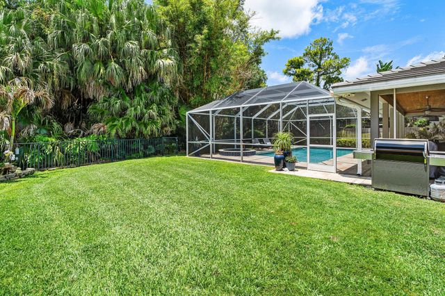 208 Longshore Drive, Jupiter, FL 33458