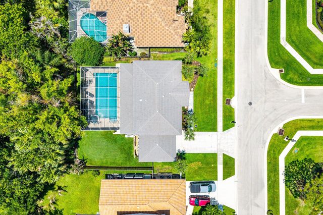 208 Longshore Drive, Jupiter, FL 33458