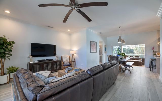 208 Longshore Drive, Jupiter, FL 33458