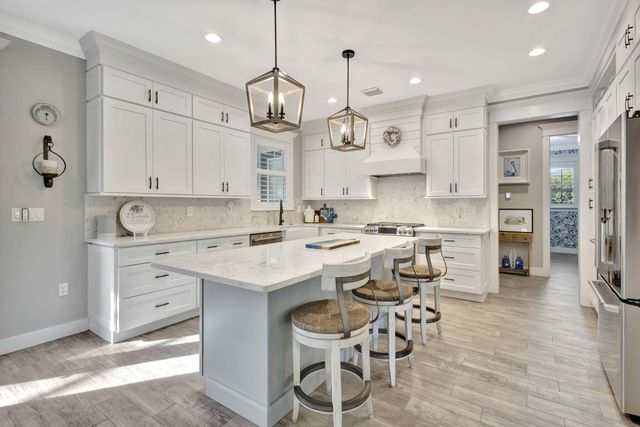 1126 NE Post Oak Way, Jensen Beach, FL 34957