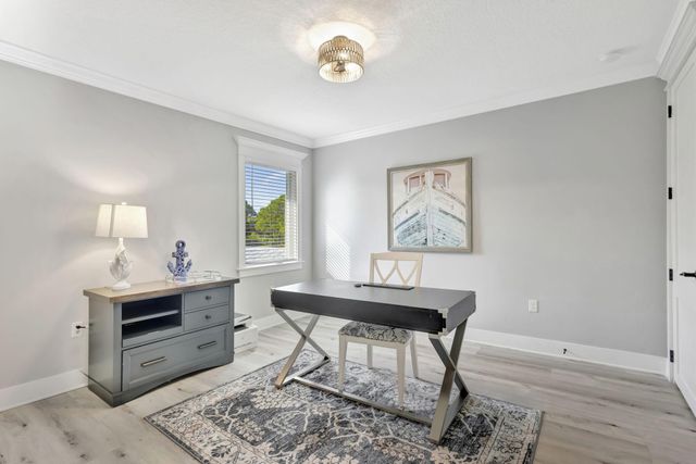 1126 NE Post Oak Way, Jensen Beach, FL 34957