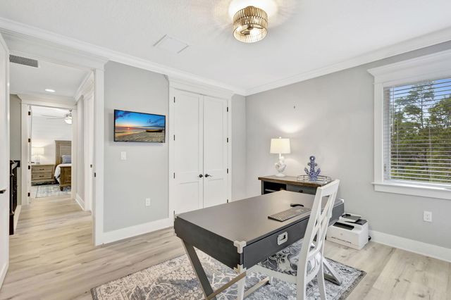 1126 NE Post Oak Way, Jensen Beach, FL 34957