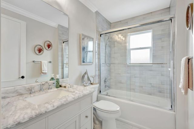 1126 NE Post Oak Way, Jensen Beach, FL 34957