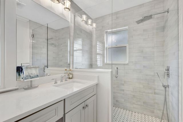 1126 NE Post Oak Way, Jensen Beach, FL 34957