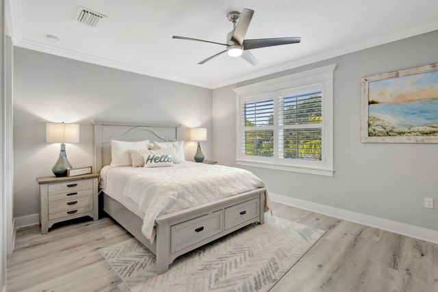 1126 NE Post Oak Way, Jensen Beach, FL 34957