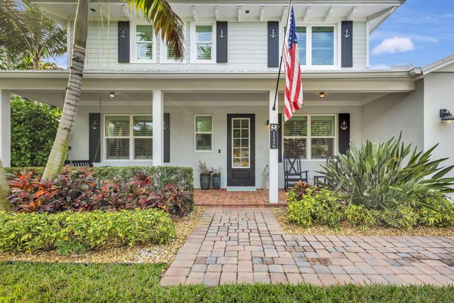 1126 NE Post Oak Way, Jensen Beach, FL 34957