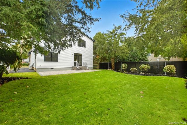 1420 Poulson Street, Wantagh, NY 11793