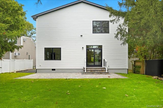 1420 Poulson Street, Wantagh, NY 11793