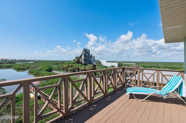 884 Catfish Avenue, New Smyrna Beach, FL 32169