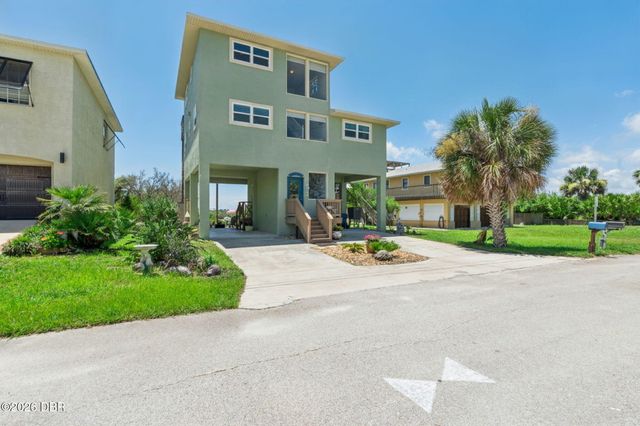 884 Catfish Avenue, New Smyrna Beach, FL 32169