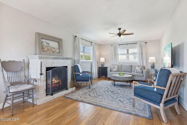 884 Catfish Avenue, New Smyrna Beach, FL 32169