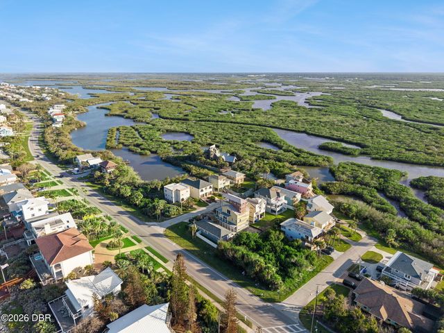 884 Catfish Avenue, New Smyrna Beach, FL 32169