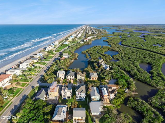 884 Catfish Avenue, New Smyrna Beach, FL 32169