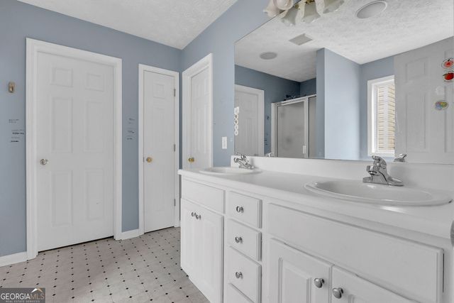 2792 Wynhaven Oaks Way, Lawrenceville, GA 30043