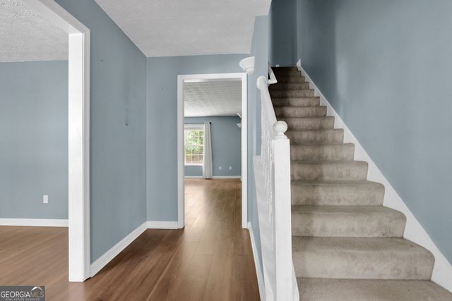2792 Wynhaven Oaks Way, Lawrenceville, GA 30043