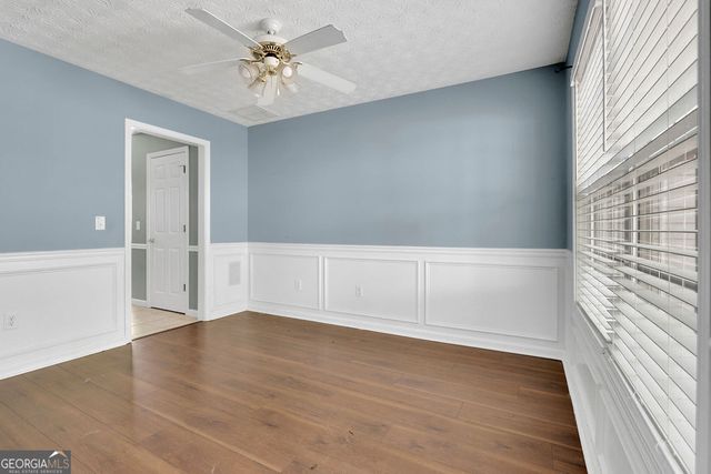 2792 Wynhaven Oaks Way, Lawrenceville, GA 30043