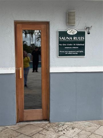 8640 SW 212th St 304, Cutler Bay, FL 33189