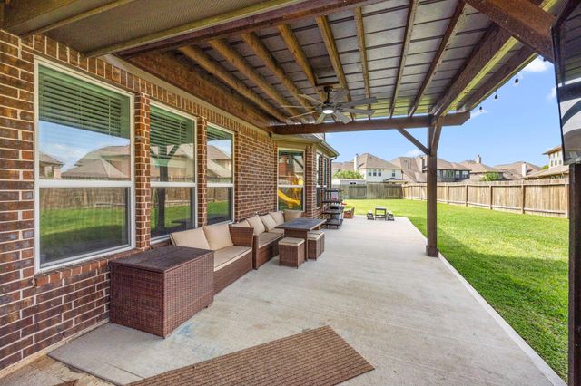 1106 Vivid Crescent Court, Katy, TX 77494