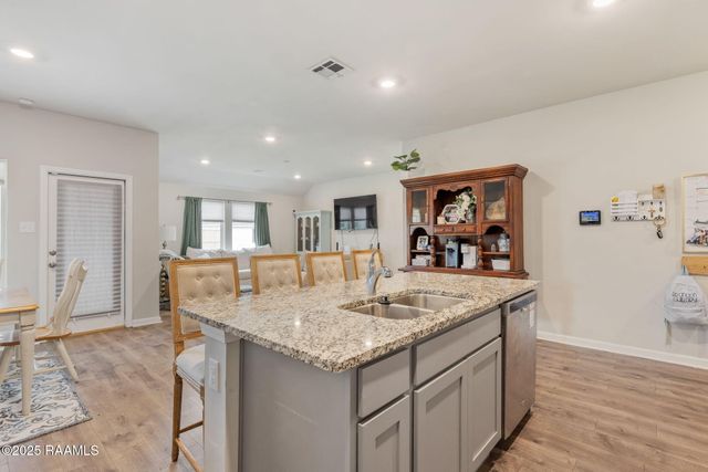 111 Southern Oak Drive, Lafayette, LA 70507
