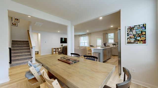 615 Ballard Dr, White House, TN 37188