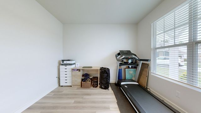 615 Ballard Dr, White House, TN 37188