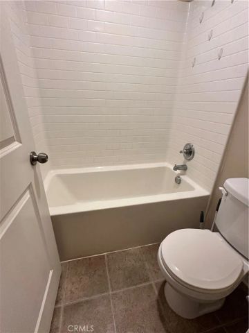 6233 Ash, Riverside, CA 92504