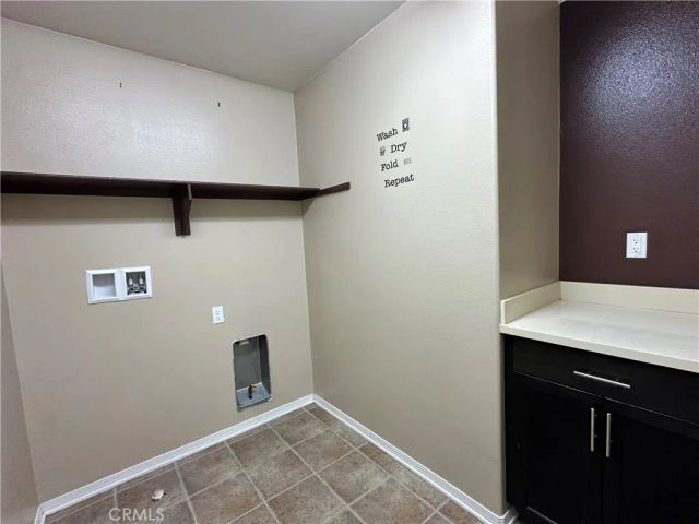 6233 Ash, Riverside, CA 92504