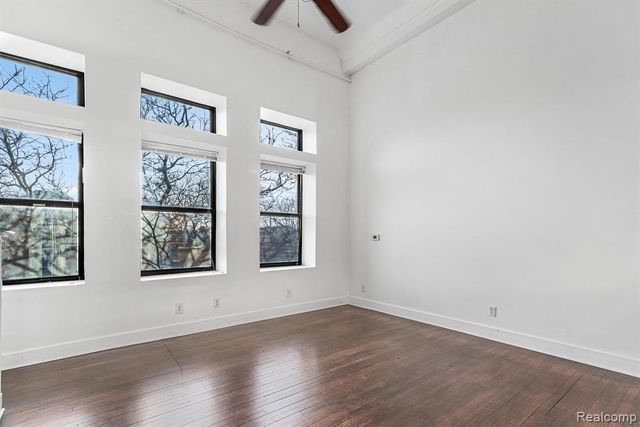 609 E Kirby Street 208, Detroit, MI 48202