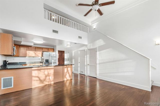 609 E Kirby Street 208, Detroit, MI 48202