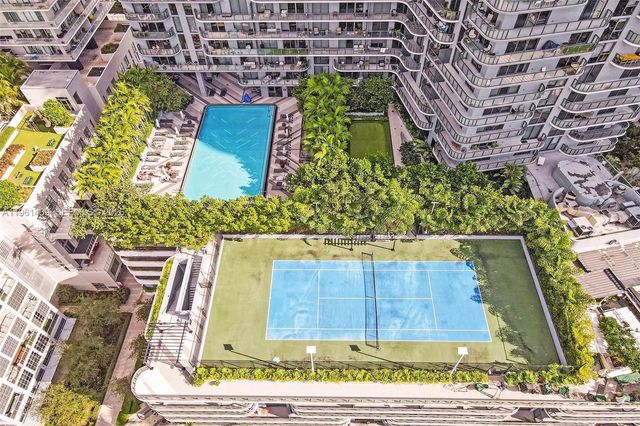 121 NE 34th St 1814, Miami, FL 33137