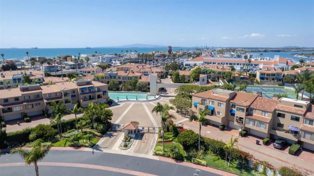 3231 Francois 73, Huntington Beach, CA 92649