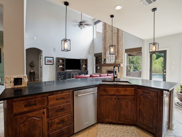 5108 Mystic Hollow Court, Flower Mound, TX 75028
