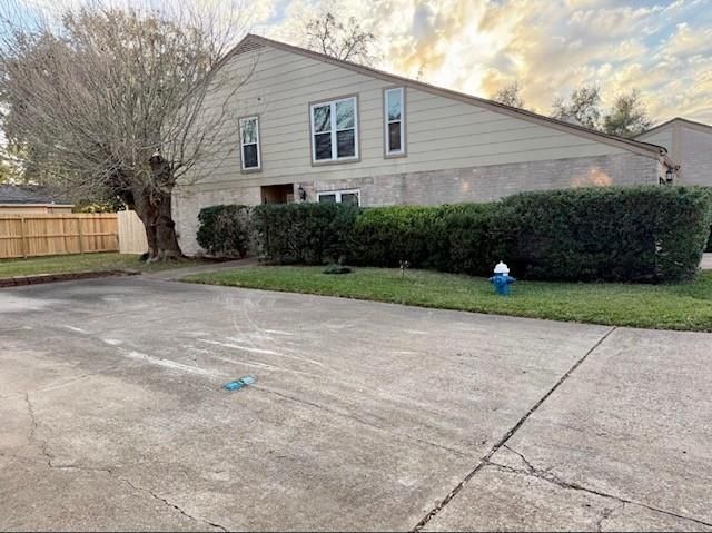 14203 Briarsage Court 12, Houston, TX 77077