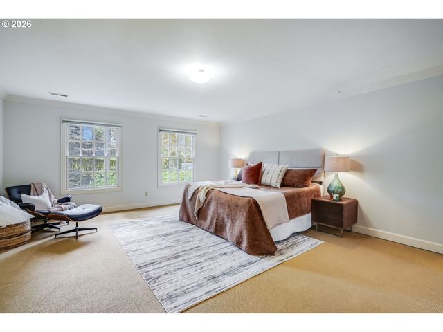 965 S COMUS St, Portland, OR 97219