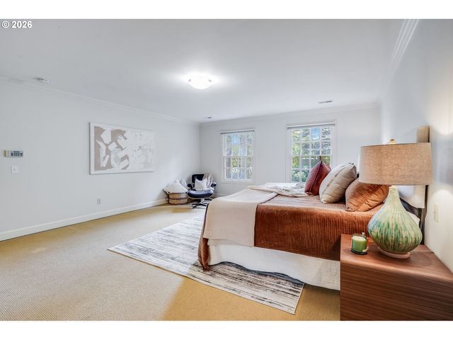 965 S COMUS St, Portland, OR 97219